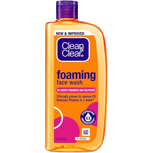 Clean & Clear Oil Control Facewash - 240ml