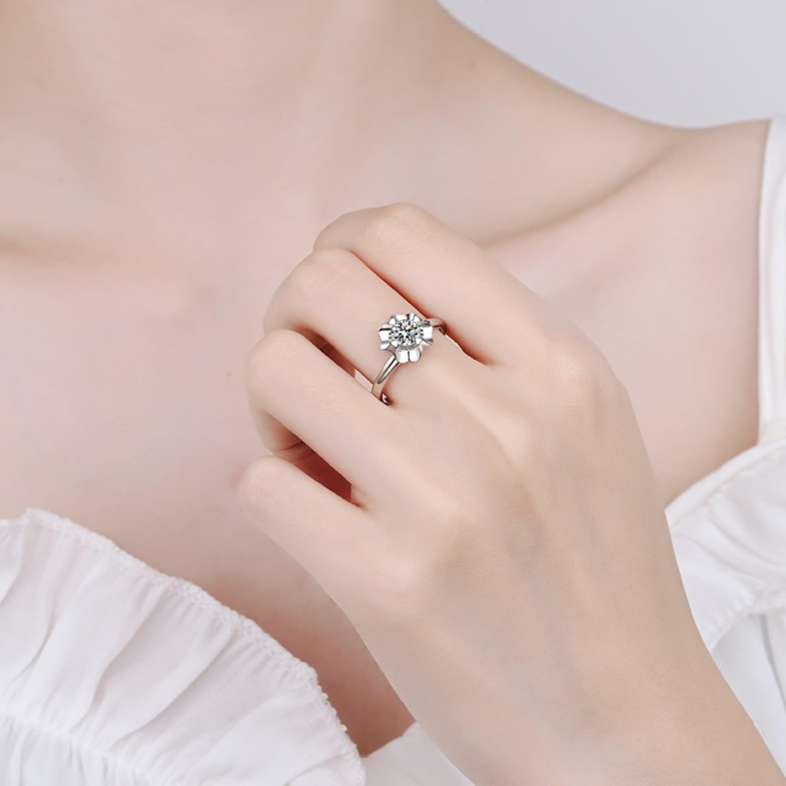 Anello da donna con dito medio, in oro bianco 925