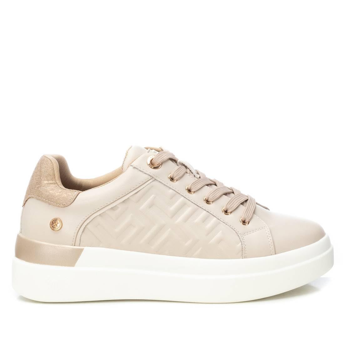XTI - Zapatilla Mujer - Calzado Cómodo y Versátil - Moda Casual