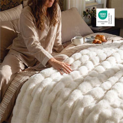 Image of Bedsure GentleSoft Bubble Faux Fur Blankets Queen Size, Fluffy Fuzzy Queen Blanket for Bed, Soft Cozy Faux Fur Bedding for Winter, Thick Warm Plush Bed Cover, Cream, 90x90