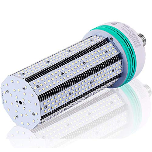 Ampoule LED maïs E26 blanc pur pour supprimer les zones d'ombre dans un grand garage