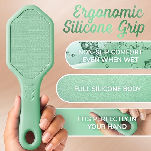 Silicone Foot Callus Remover - Nano Glass Foot File for Dead Skin and Cracked Heels - Callus Remover for Feet & Hard Skin - Ergonomic Foot Scrubber & Exfoliator for Soft, Smooth Feet - Green