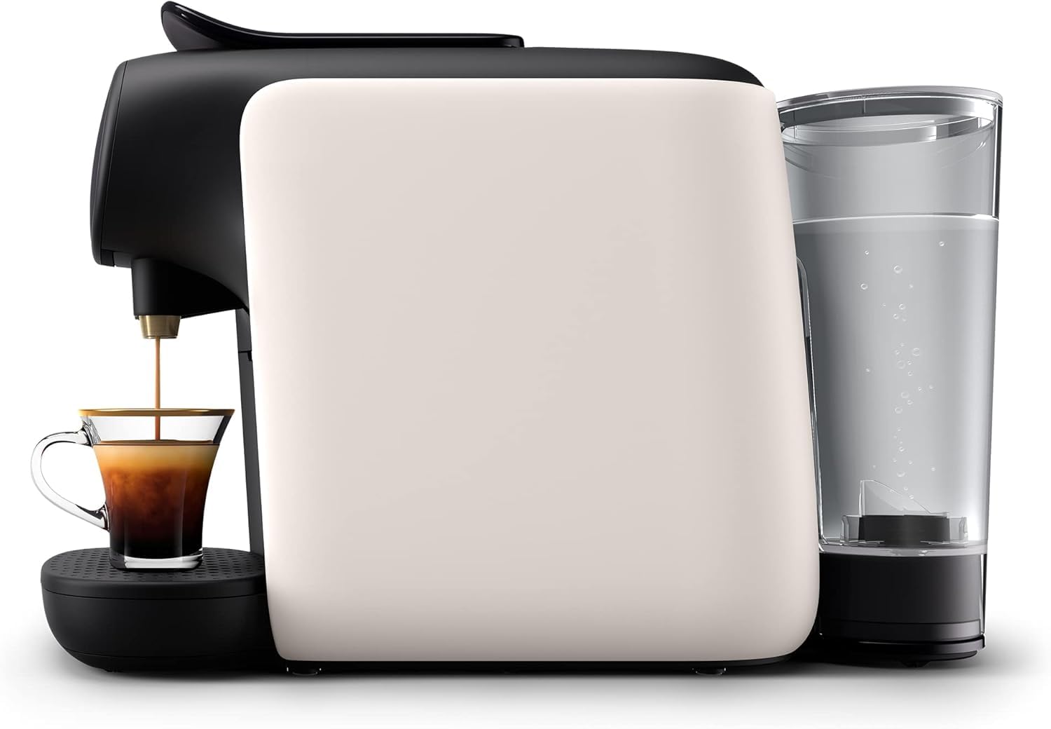 Visiter la boutique Philips Philips L'Or Barista Sublime, Machine à Café à Capsules, compatible capsules Nespresso, Capsules XXL pour 1 café double ou 2 cafés à la fois, Blanc, (LM9012/00) in use