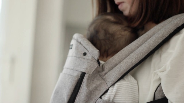 Amazon.com: MiaMily Ergonomic Hip Seat Baby Carrier, 6 Carry