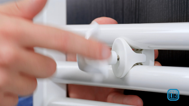 Come E Dove Attaccare Il Porta Asciugamani Senza Forare Il Bagno In Meno Di 30 Secondi - Foto 10