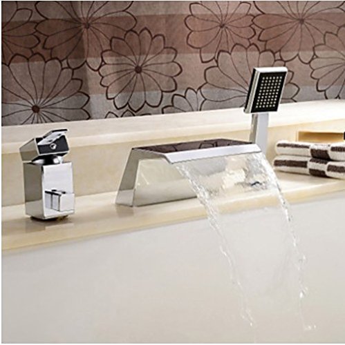 Robinet mitigeur cascade Gowe pour créer une salle de bain spa zen