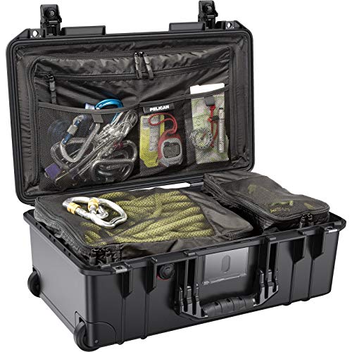 Peli 1535TRVL Reisekoffer, bruchsicherer Handgepäckskoffer mit Rollen für häufige Reisen, wasserdicht und staubdicht, 26L Fassungsvermögen, inklusive komfortablem Reiseinterieur