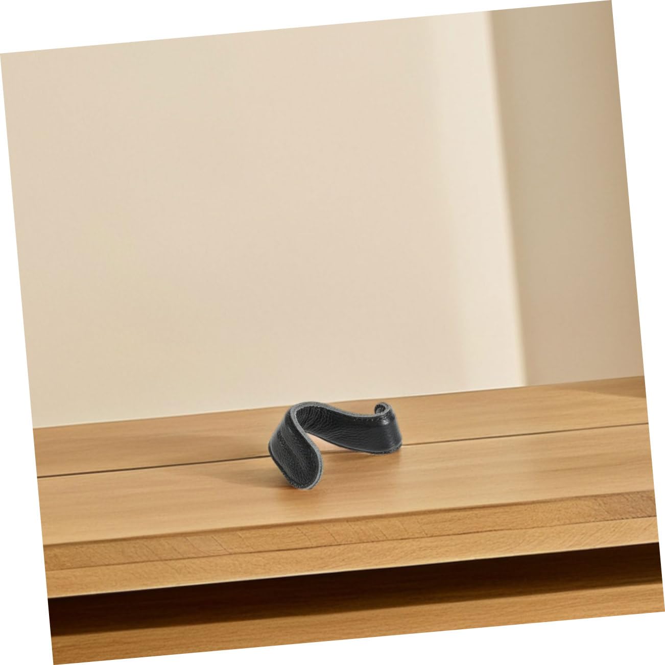 ibasenice Correa de Cuero Negro para Empuñaduras de Trombón en Forma de S Protector de Mano Cómodo para Práctica y Soporte del Deslizamiento en Instrumentos Musicales