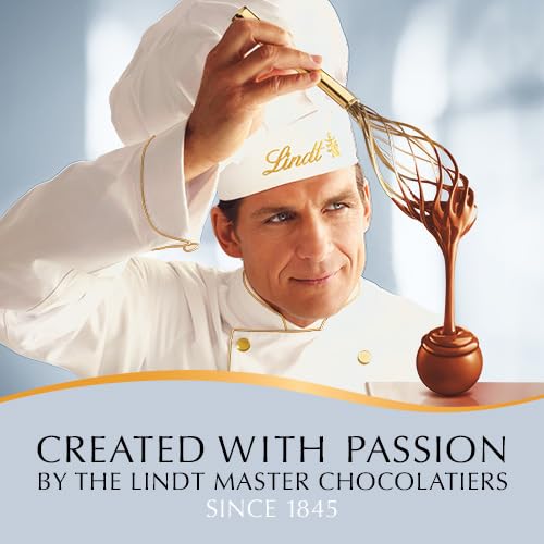 Miniatura 4 de Lindt LINDOR Trufas de chocolate blanco y arándanos de Pascua y crema, caramelo de chocolate blanco con arándanos y relleno de trufa crema, bolsa de