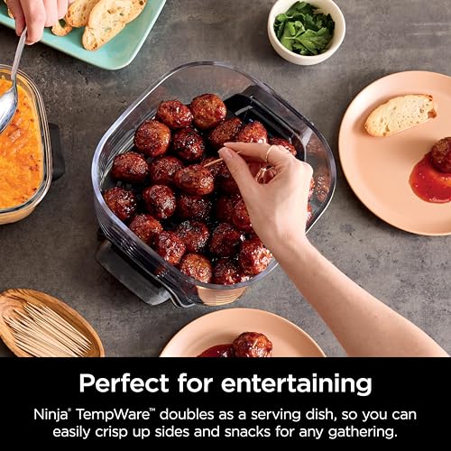 Image of Ninja 2.5-QT CleanCrisp Glass Container & Storage lid, Compatible with Ninja Crispi FN101 & AS101 Portable Cooking System, Microwave, Freezer and Dishwasher Safe, PFAS and PTFE Free, XSKSFNMED