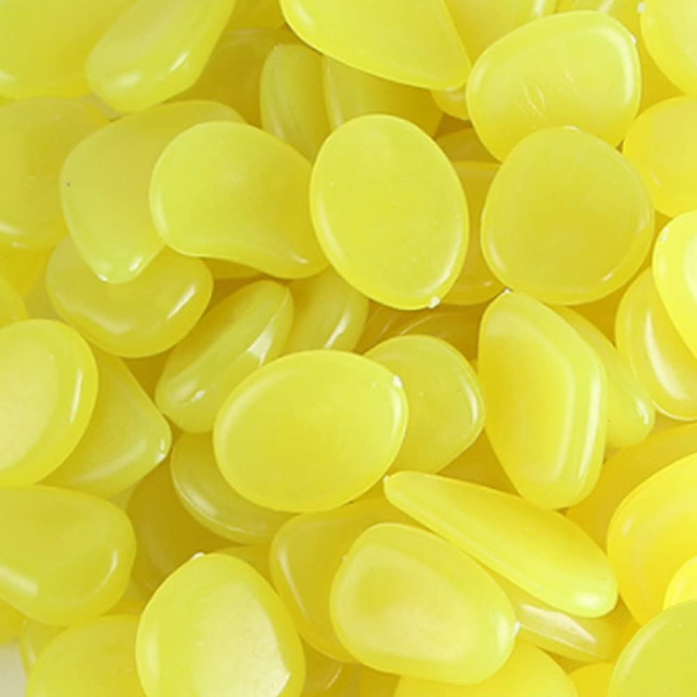 MOCNT 100Pcs Yellow Glow in the Dark Pebbles Rock Luminous Cobblestones Glowing Pebbles Stones Garden Decor for Home Walkway Aquarium Fish Tank Decoration Width 20-30mm