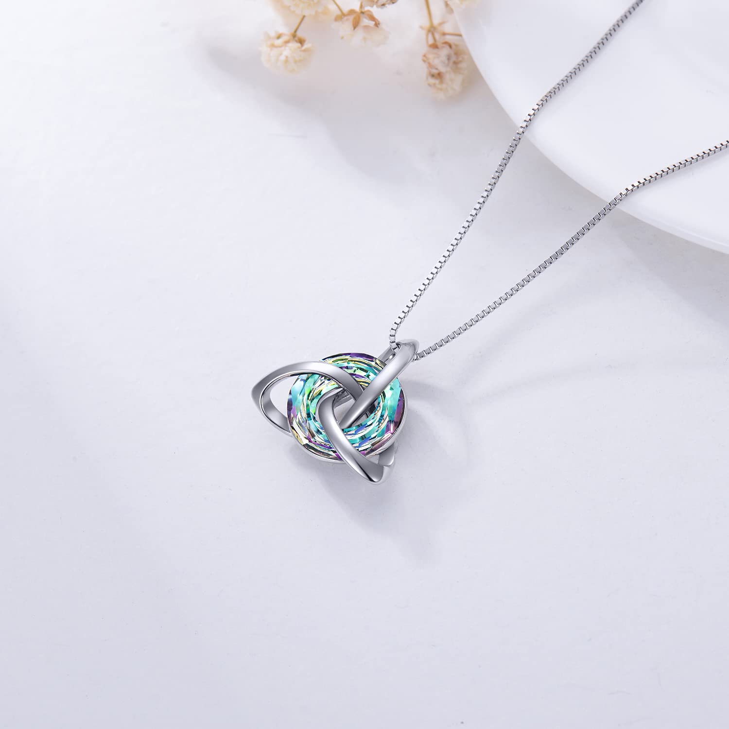 TOUPOP Collana celtica da donna, in argento Sterling S925, con nodo celtico, con cristallo celtico, regalo per l'Irlanda, regalo di compleanno per donne e ragazze