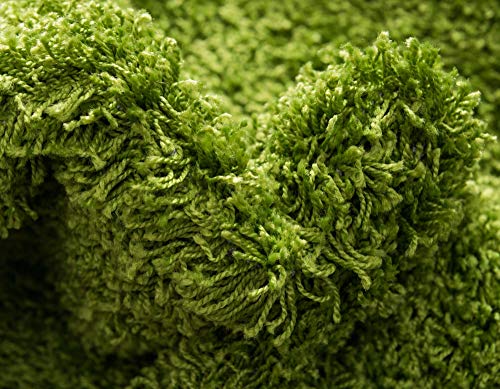 Unique Loom Solid Shag Collection Area Rug (5' 1" x 8' Rectangle, Grass Green)