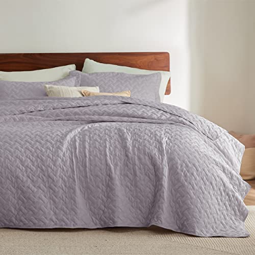 Image of Bedsure Quilts King Size - Lightweight Bedspreads King Size with Basket Weave Pattern, Soft Quilt Bedding Set, Purple Comforter Set Coverlet for All Seasons with 2 Pillow Shams (106 inch x 96 inch)