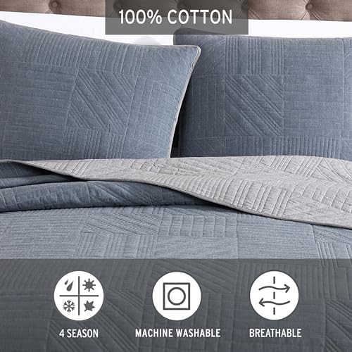 Image of Eddie Bauer - King Quilt Set, Reversible Bedding with Matching Shams, Lightweight Home Decor for All Seasons (Hidden Lake Blue, King)