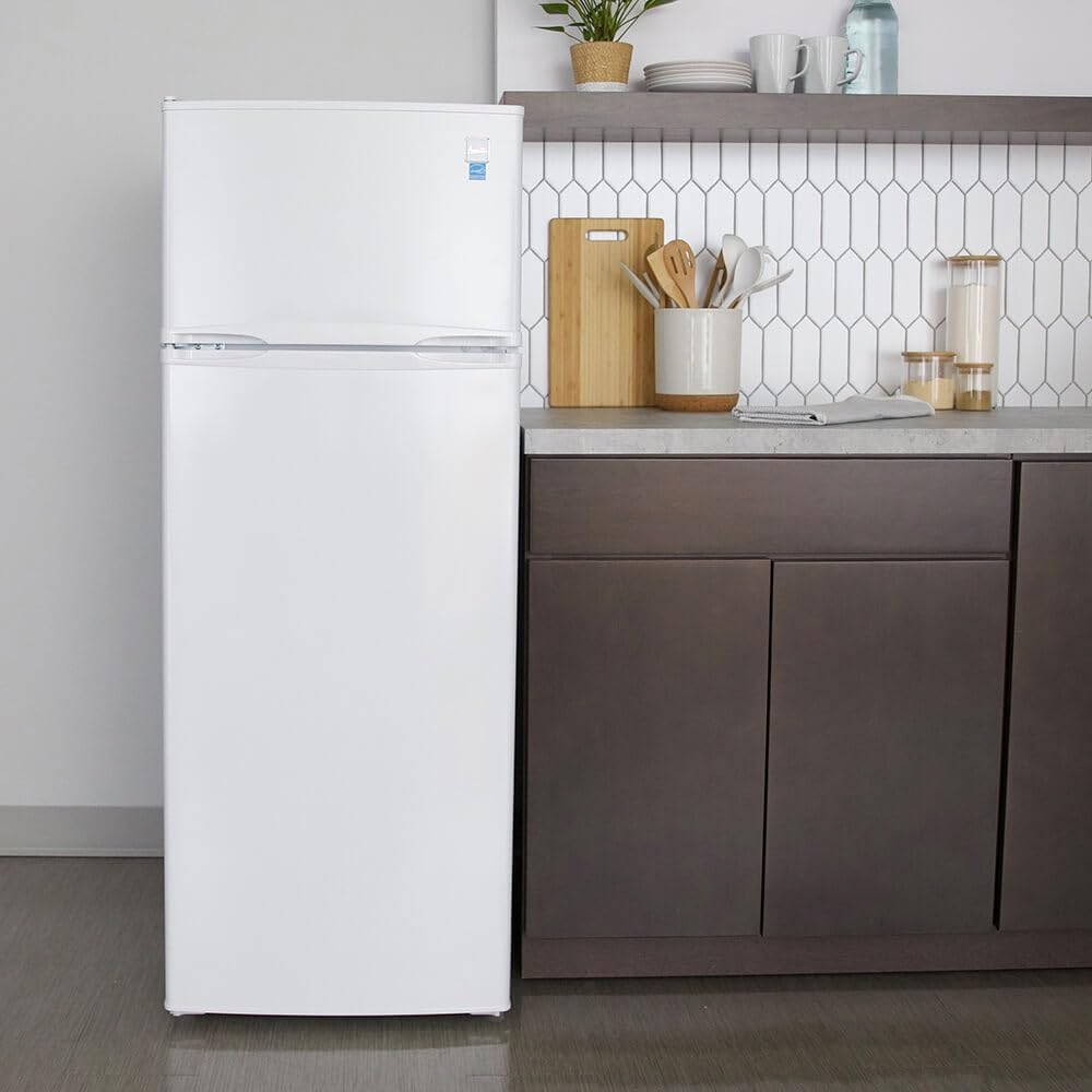 Avanti RA7306WT 2-Door Apartment Size Refrigerator, White