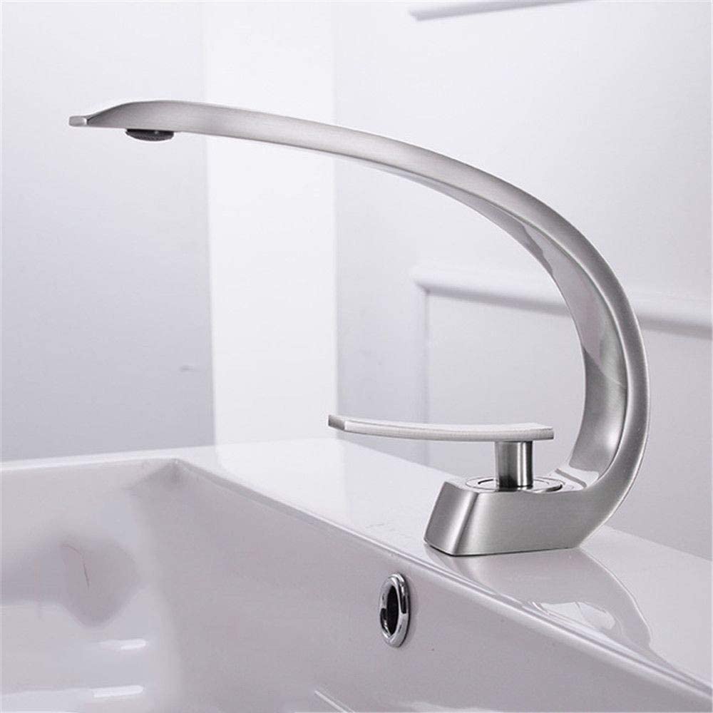 Robinet de cuisine et salle de bains à design artistique radian pour un lavage d'eau chaude confortable