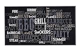 Große Angebote Design Grillmatte Grillunterlage Grillteppich Bodenschutzmatte Teppich Vorleger rutschfest waschbar robust BBQ Motiv für Gasgrill Grill Terrasse Garten Outdoor 67x120 Groß (BBQ Party)