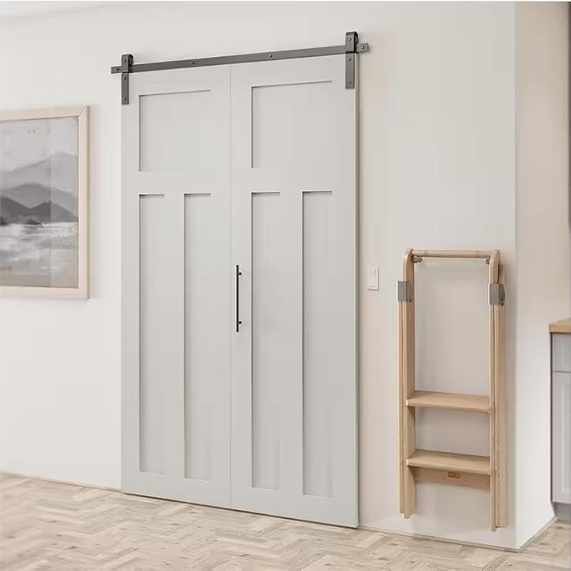 Hoconnie 9 láb 274 cm kétajtós bi-folding toló barn ajtó vasalat készlet sínekkel helytakarékos 2 ajtóhoz