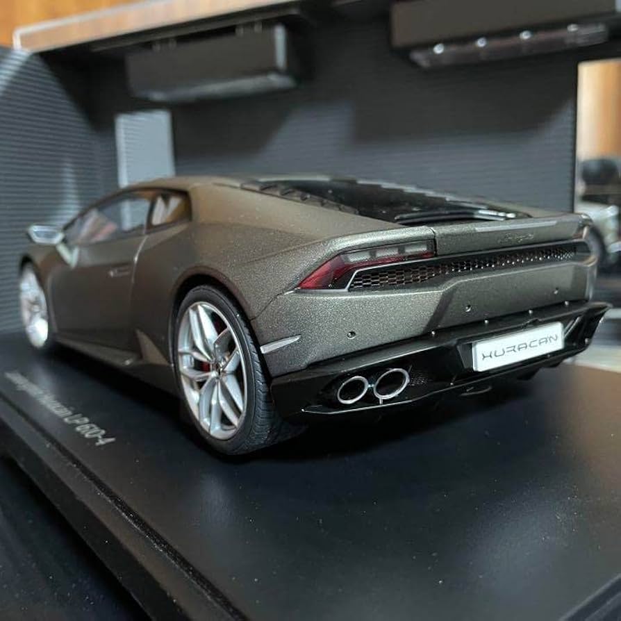 未展示品 オートアート1/18 ランボルギーニ ウラカン LP610-4 carhobby_10015341