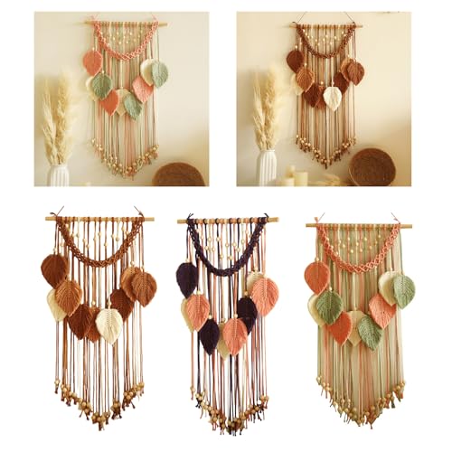 Pompons tentures murales macramé pour habiller un mur vide
