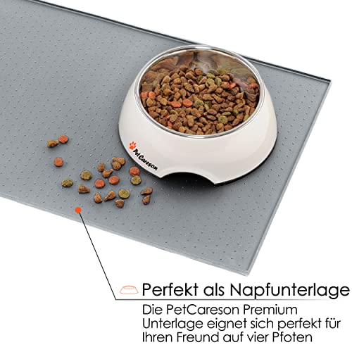 PetCareson Napfunterlage Hund, Katzen inkl. Überwurfdecke I Hochwertige wasserdichte u. rutschfeste Unterlage für Katzennapf und Hundenapf I Fressnapf-Matte, Silikon m. Rand I Grau I 48x30cm