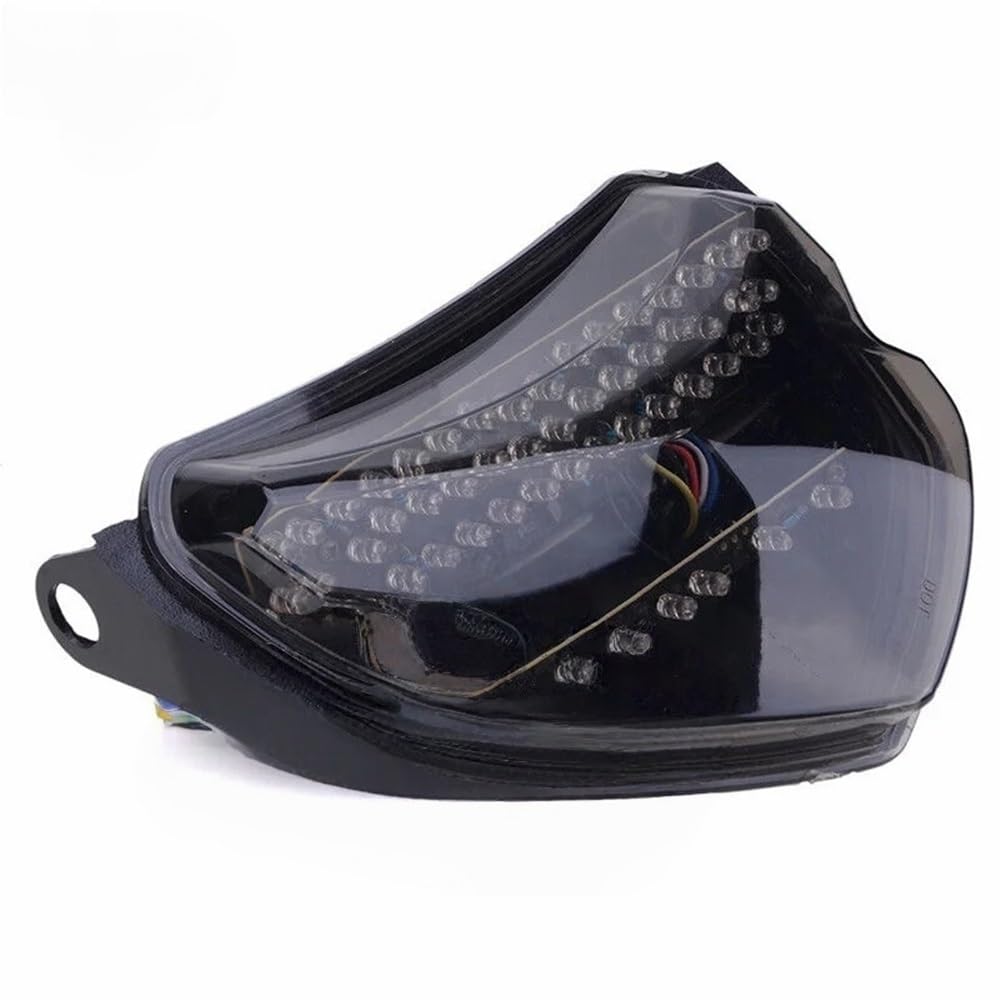 Luz trasera de moto para solucionar intermitentes rotos en tu GSXR 6