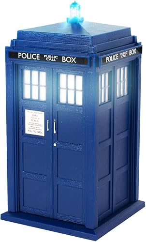 Miniatura 1 de FAMETEK Doctor Who Tardis toca música, se ilumina, efectos de sonido precisos  Regalos para hombres o mujeres  Los mejores regalos de cumpleaños