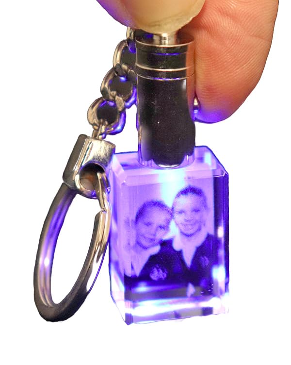 Laser Etched Photo Keychain Custom Photo Crystal Keychain With LED Light - Personalized 2D Laser Engraved Gift In Multiple Shapes Memorial Gift Keychain - Foto 2