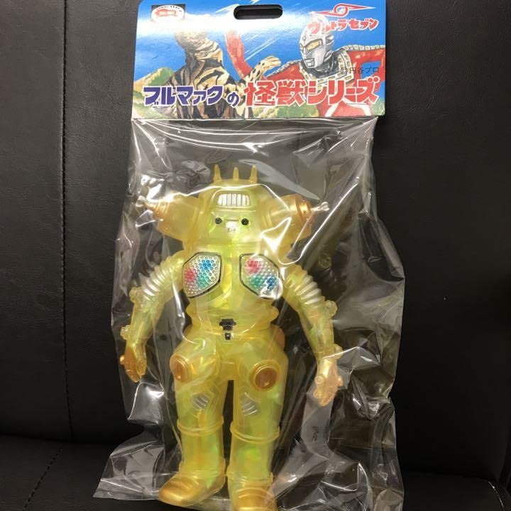 Amazon.co.jp: ブルマァク キングジョー オーロラカラー ソフビ