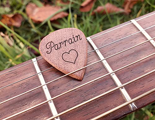 Médiator guitare en bois personnalisé avec texte et motif gravé, en bois massif d’acajou - Les Beatles, Paul McCartney, John Lennon, RIngo Starr, George Harrison Médiator guitare en bois personnalisé avec texte et motif gravé, en bois massif d'acajou – Image 6