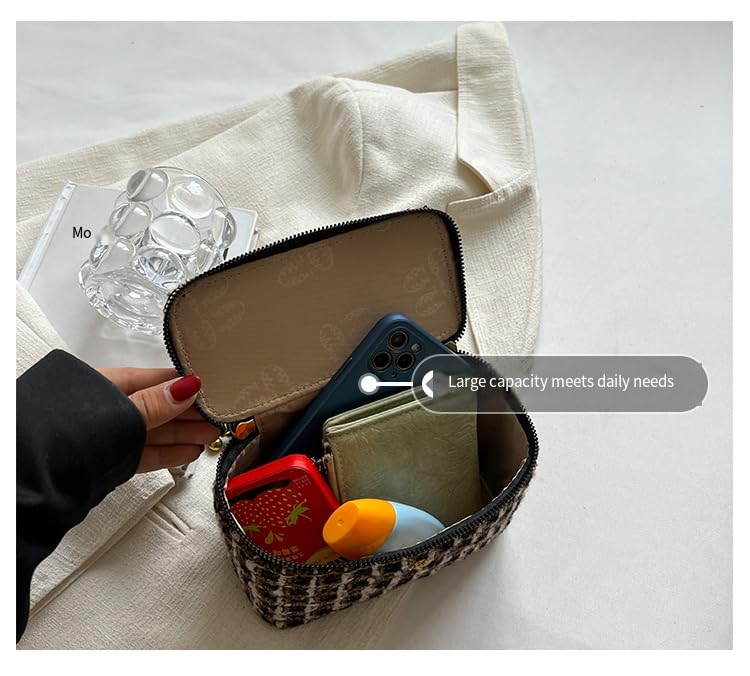 Women Tweed Chain Mini Bag Designer Inspired Crossbody Purse 2025 New 5 Colors2