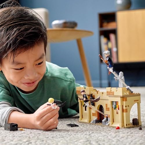 Image of Harry Potter Hogwarts Erste Flugstunde (76395)