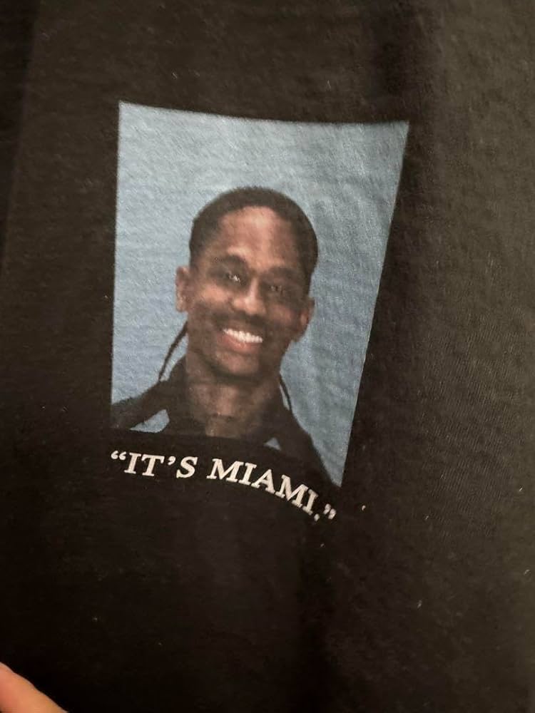 Amazon.co.jp: Travis US限定 XXLトラヴィス : おもちゃ