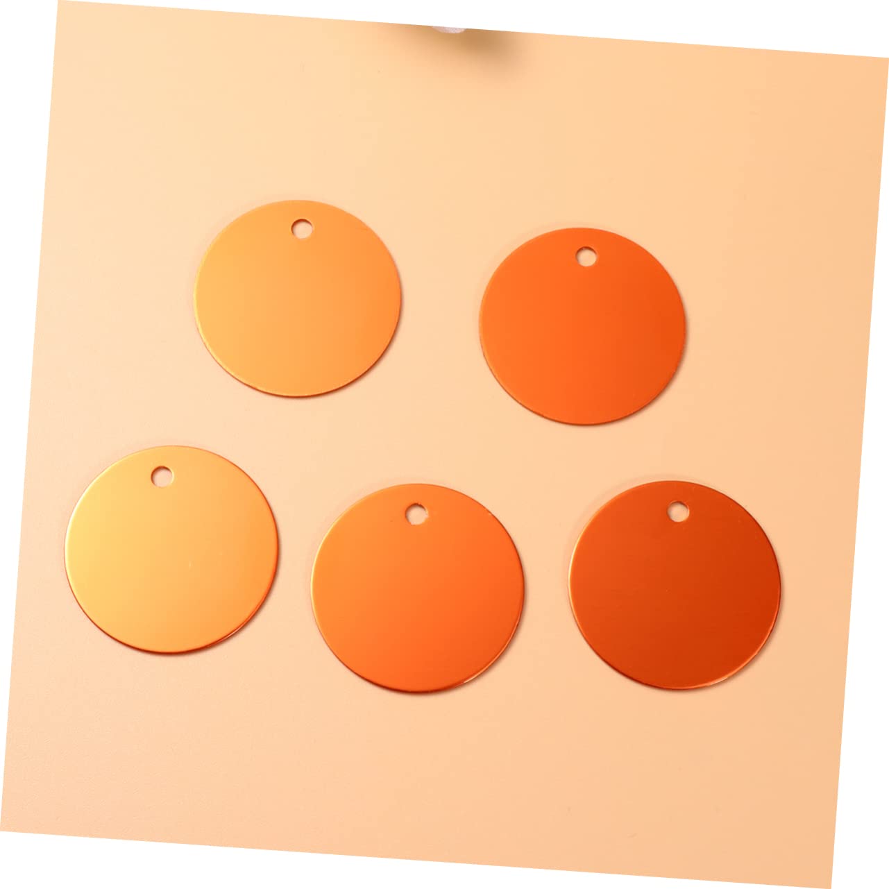 EXCEART 4 Sätze Gravierbare Hundemarken Gravierbare Marken Haustier-id-marke Hundemarken Stilvolle Orangefarbene Runde Haustieranhänger Aus Aluminiumlegierung Zugseil 25 Stück * 4