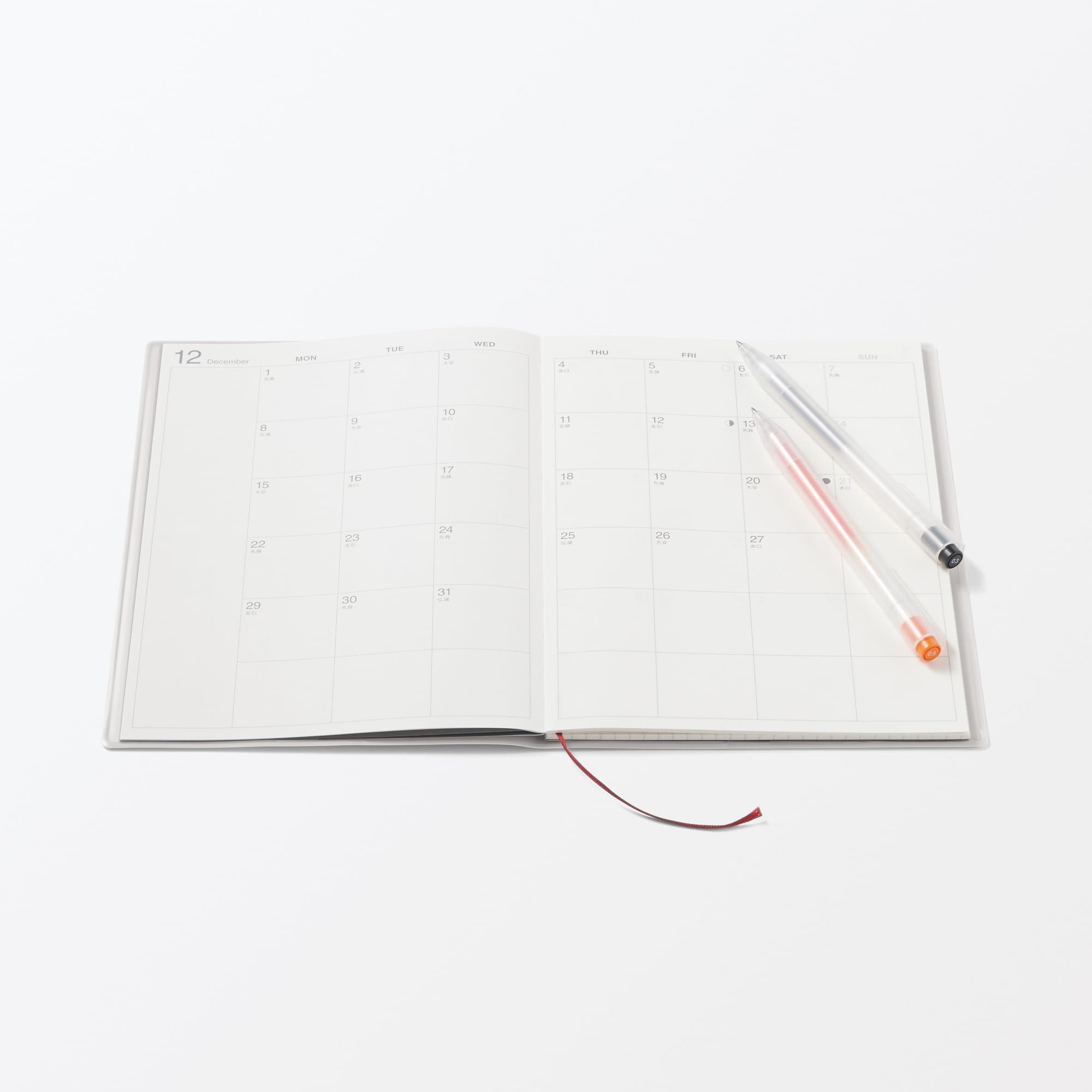 MUJI 84854309 Agenda mensual, comienza en diciembre de 2025, A5, color blanco y gris