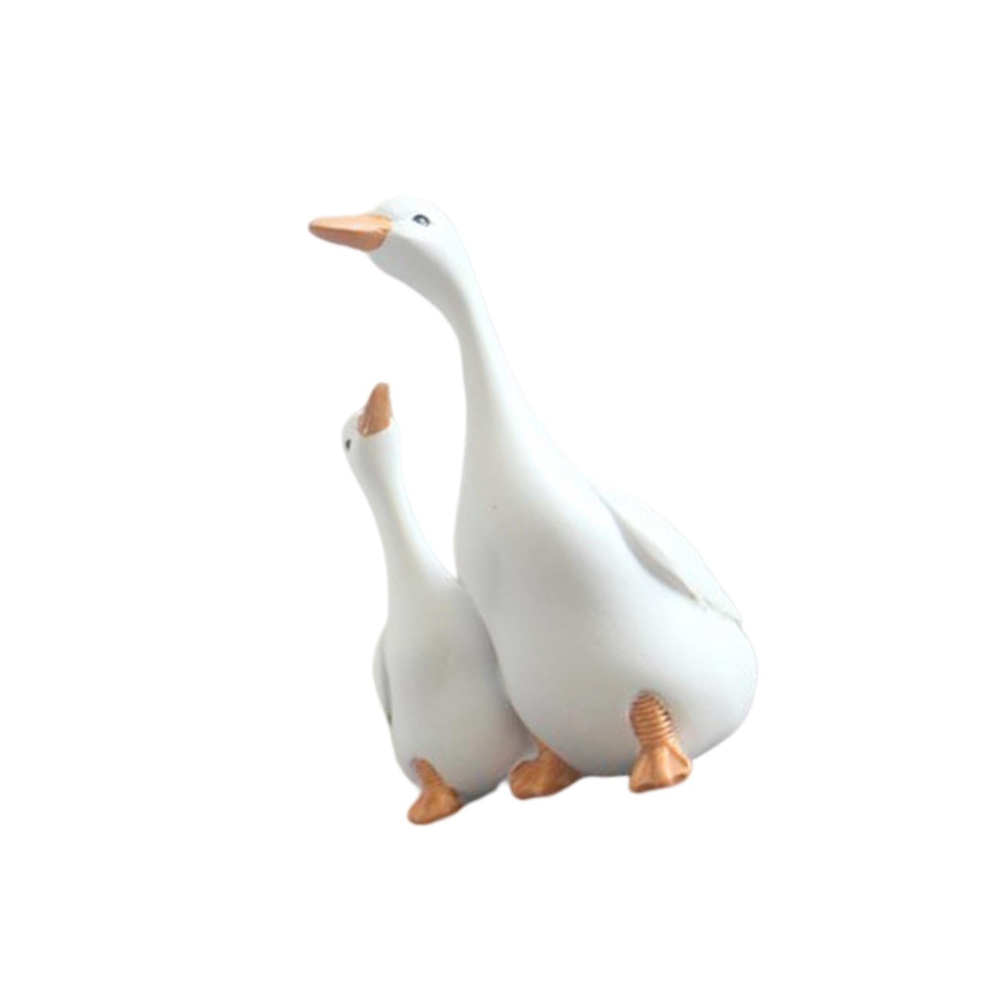 Zanthicia Exquisite Mother Duck and Ducklings Sculpture Resin Statue for Gift Giving Miniature Animal, S 6x10cm