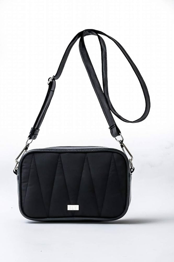 Amazon.co.jp: SLY 2018 Autumn / Winter (e-MOOK 宝島社ブランド