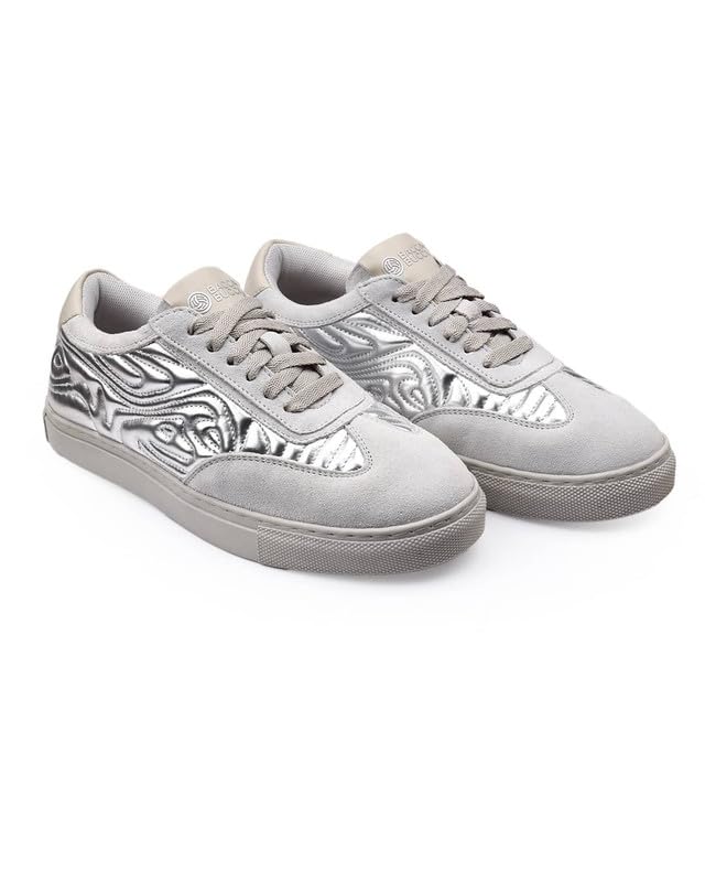 Image of Bacca Bucci Women RANGREZA Ethnic Sneakers for Indian Festive & Ethnic Wear