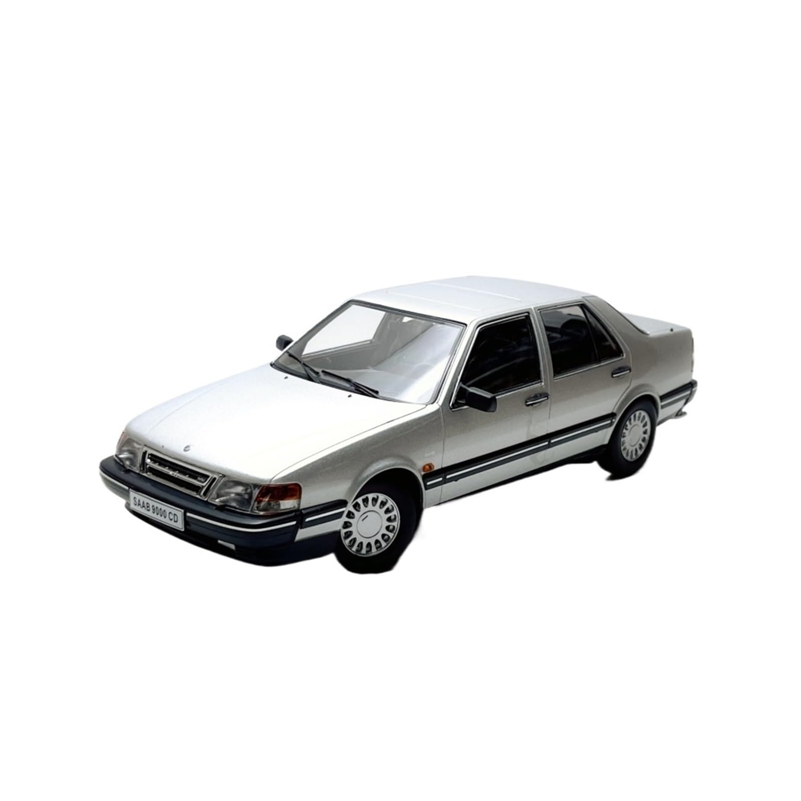 Metall Miniaturautos 1 18 für SAAB 9000 DC Druckguss-Modellauto – Silberne statische Anzeige für Erwachsene Sammler