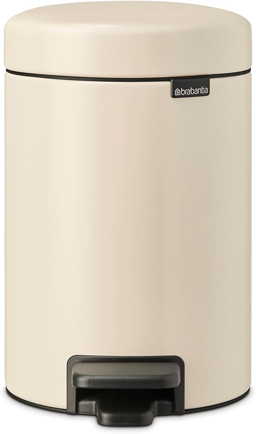 Brabantia - NewIcon Pedal Bin 3L - Small Waste Bin for Bathroom or Toilet - Soft Close Lid - Easy Pedal Operation - Removable Inner Bucket - Soft Beige - 17 x 24 x 27 cm