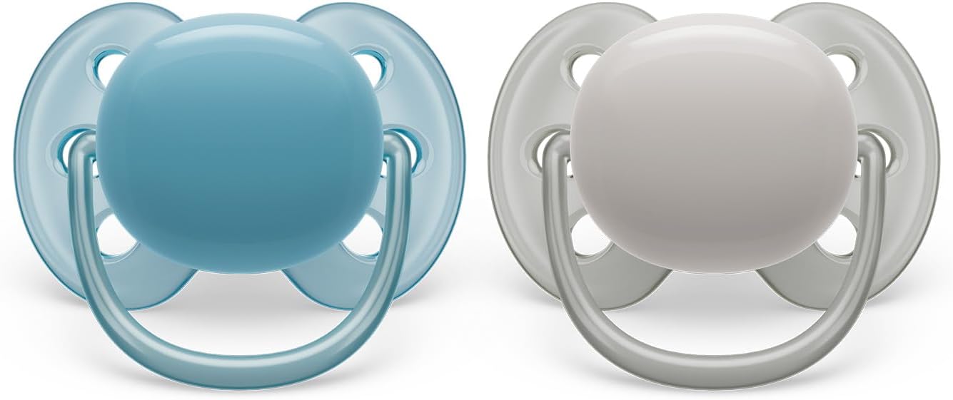 AVENT Philips Ultra Soft Soother - 2 x Soft and Flexible Baby Soothers for Babies Aged 6-18 Months, BPA Free with Steriliser Carry Case (Model SCF091/17)