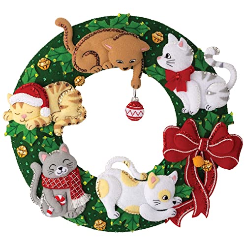 Bucilla 89490E Holiday Housecats Felt Applique Wreath Making Kit cover