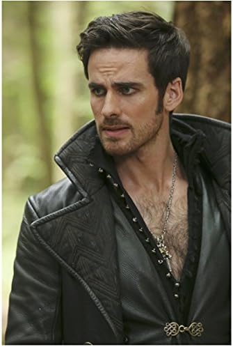 Colin O'Donoghue 8 x 10 photo The Rite Once Upon a Time as Captain Hook Outdoors Pose 3 kn