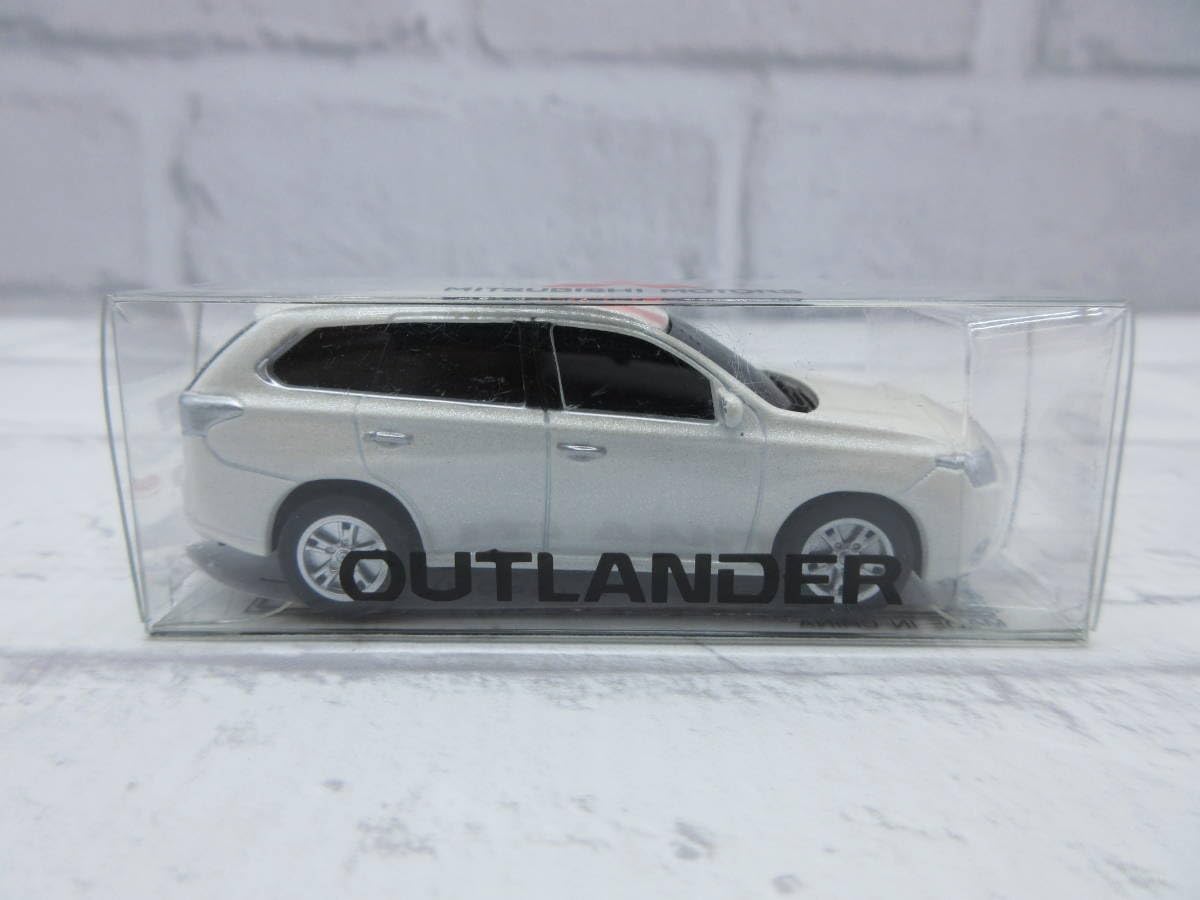 Amazon | 1/64 ディーラー特注品 ミニカー 三菱 2代目アウトランダー