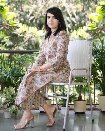 Image of ANNI DESIGNER Women's Cotton Blend Regular Kurta with Pant