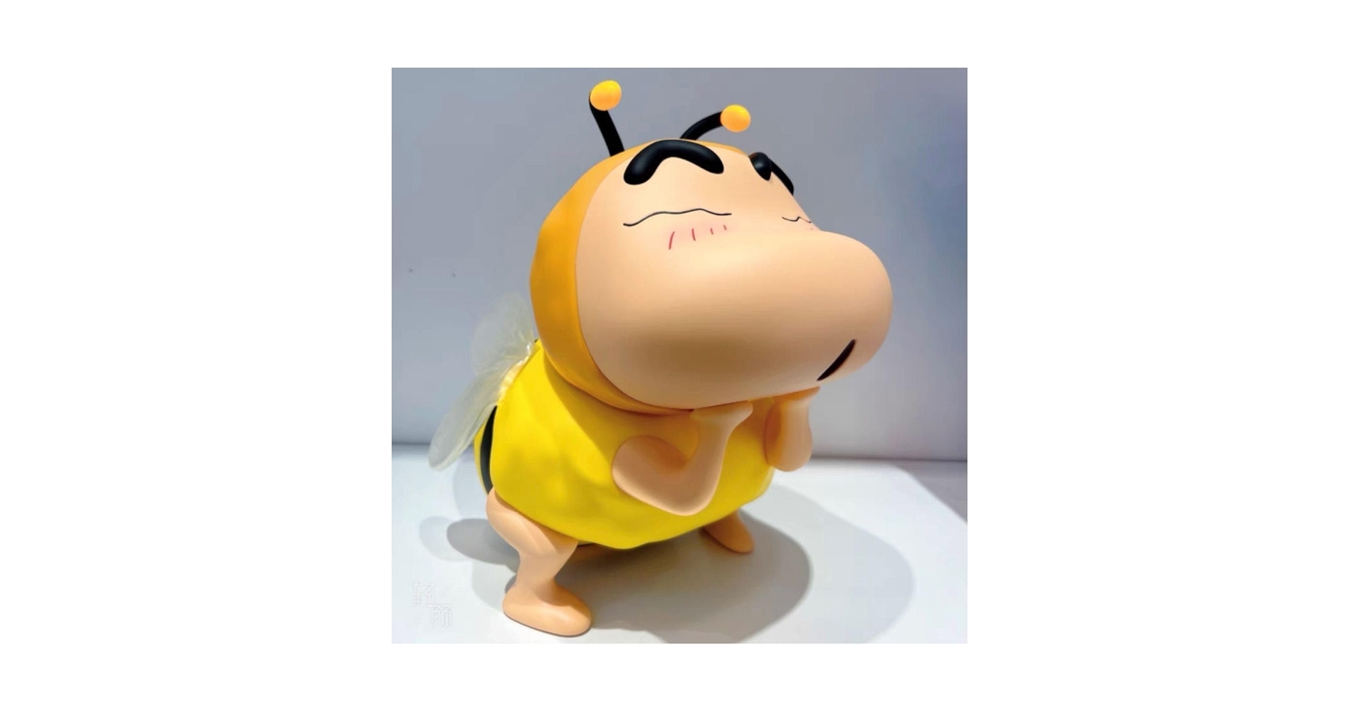 しんちゃん　ミツバチ　30センチ　フィギュア　等身大 Amazon.co.jp: クレヨン しんちゃん フィギュア 30cm 特大