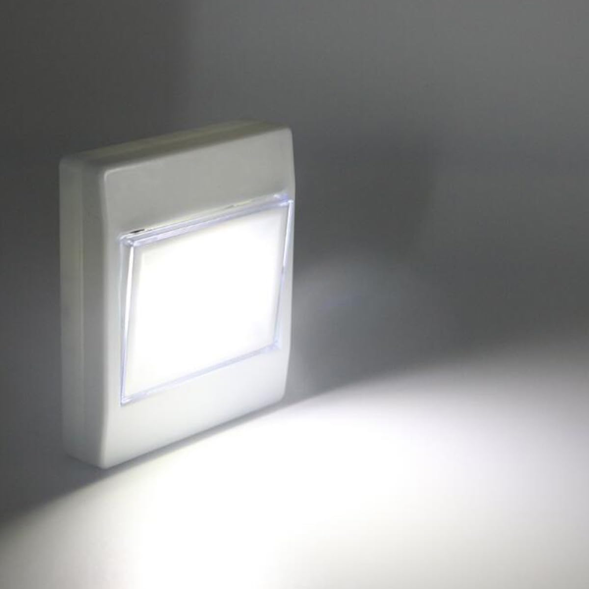 Alipis Set 4 Pezzi LED per Mobili Bianco Interruttore Cob, Luce Chiara e Cura Visiva, Lampada da Fissare in Plastica per Cameretta e Corridoio