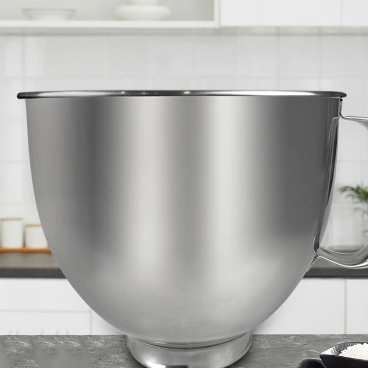 SHINEOFI Edelstahl Rührschüssel 5l Silber Flacher Boden mit Griff Kompatibel mit Standmixern zum Einfachen Mischen und Ausgießen