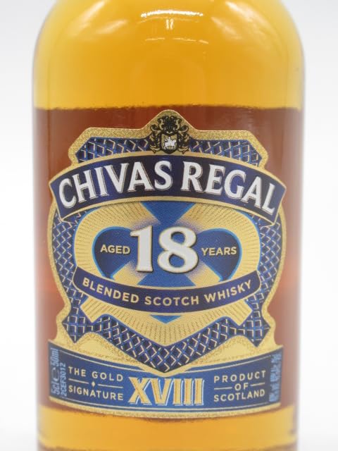 Amazon.co.jp: シーバスリーガル 18年 ミニチュア 40度 50ml : 食品